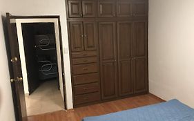 Lindo Departamento Con 2 Cuartos Y Excelente Ubicacion.